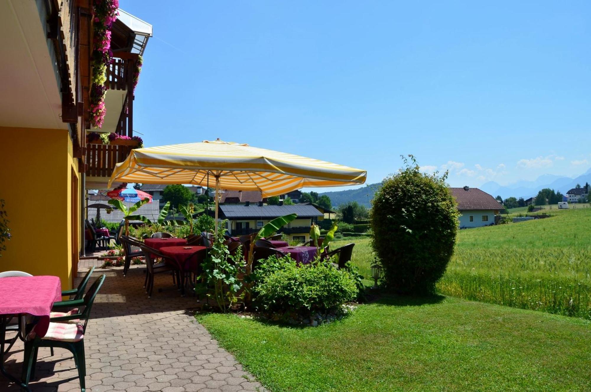 Gaestehaus Goetz Drobollach am Faakersee Luaran gambar