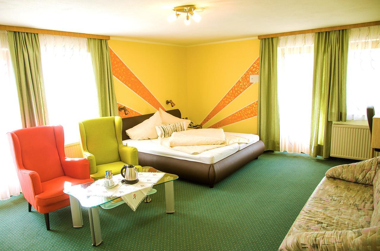 Gaestehaus Goetz Drobollach am Faakersee Luaran gambar